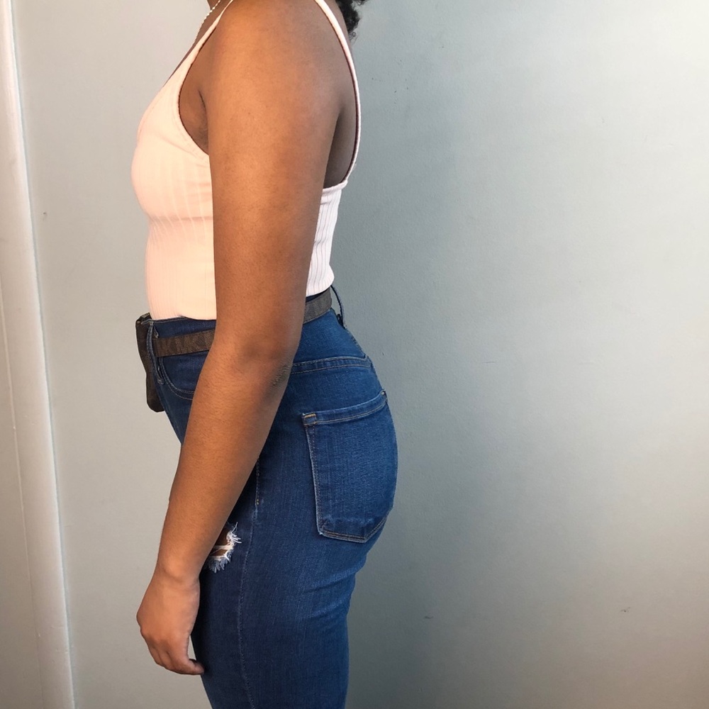 Pink Spaghetti Strap Ribbed Crop Top - Picture 2 of 3